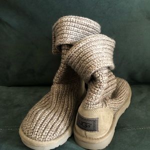 UGGS Little Girls, size 13. NEW